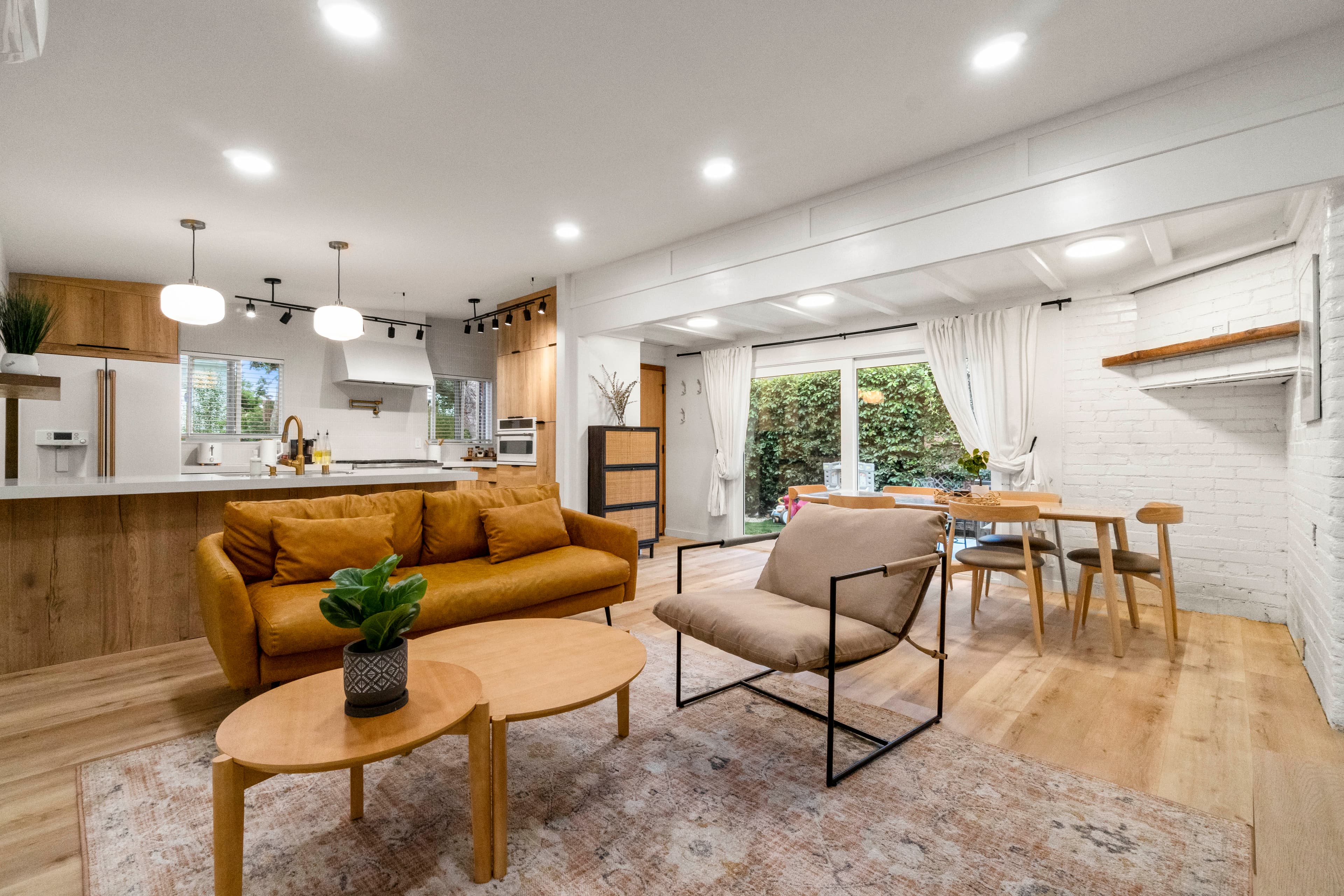 Mar Vista Main Home — photo 6