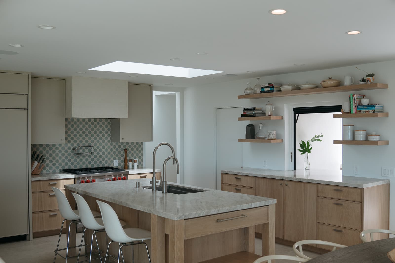 Pacific Palisades Luxury Remodel — photo 9