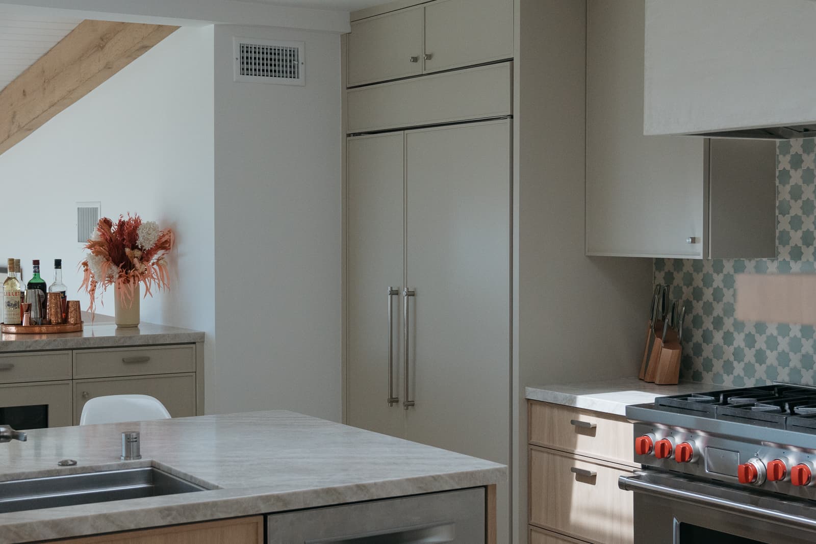 Pacific Palisades Luxury Remodel — photo 36